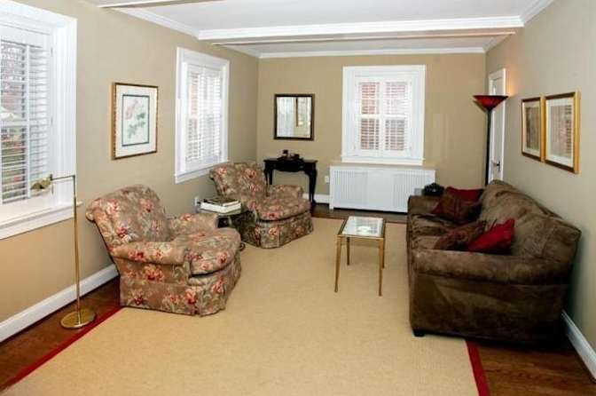 Ẽlaine's room