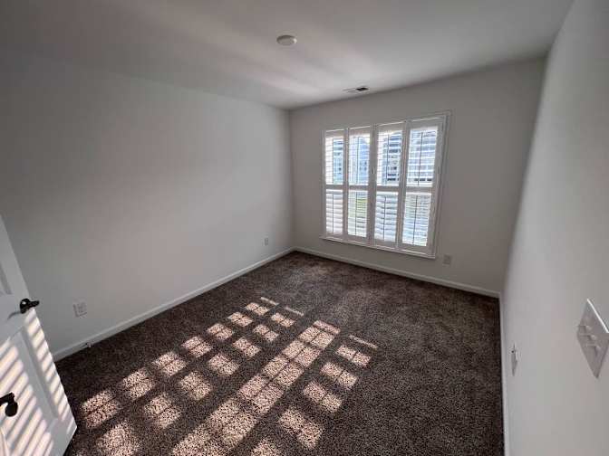 Alcove Rooms's room