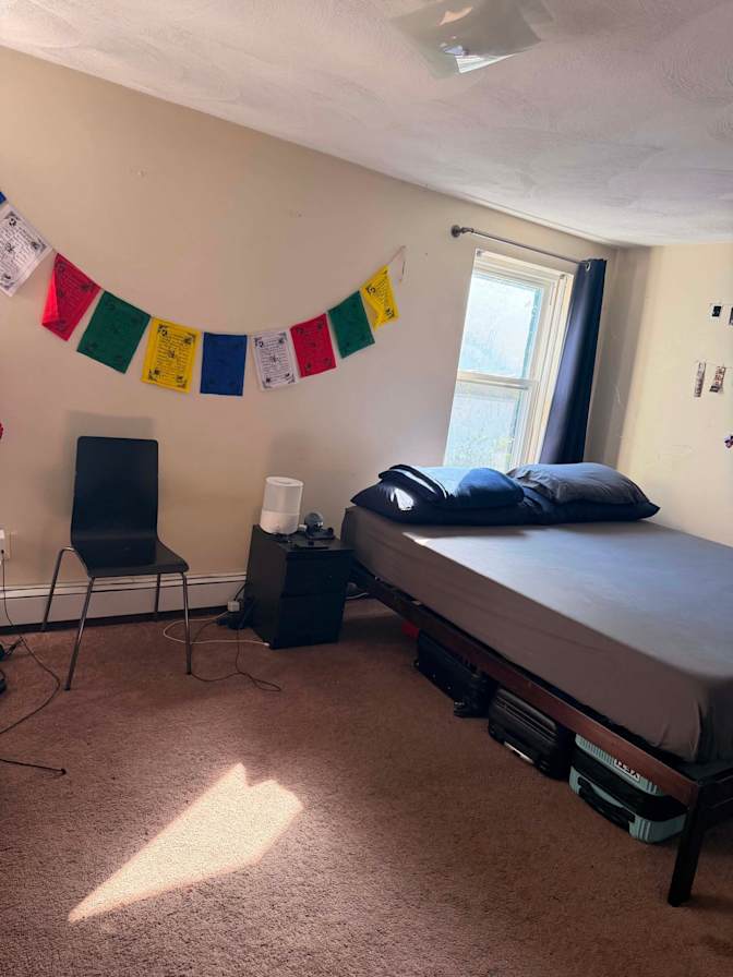 Javier's room