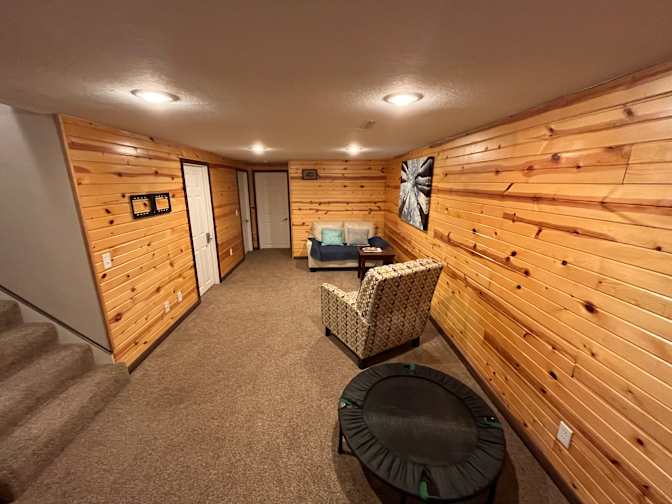 Kumsoo's room