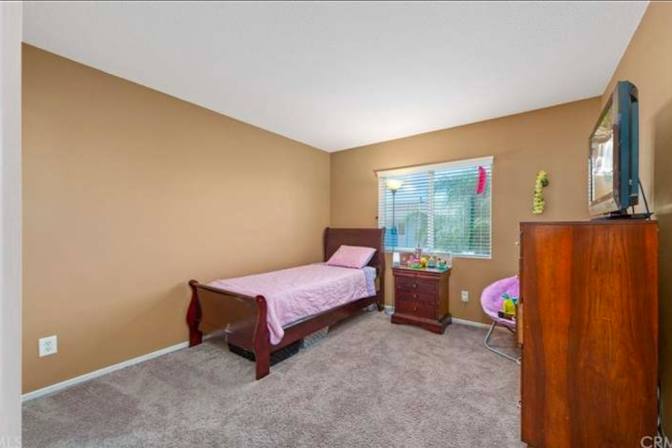 Yurelia's room