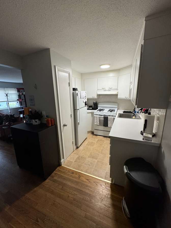 Sedona's room