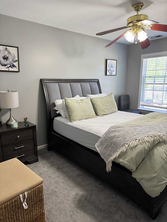 Lauren's room