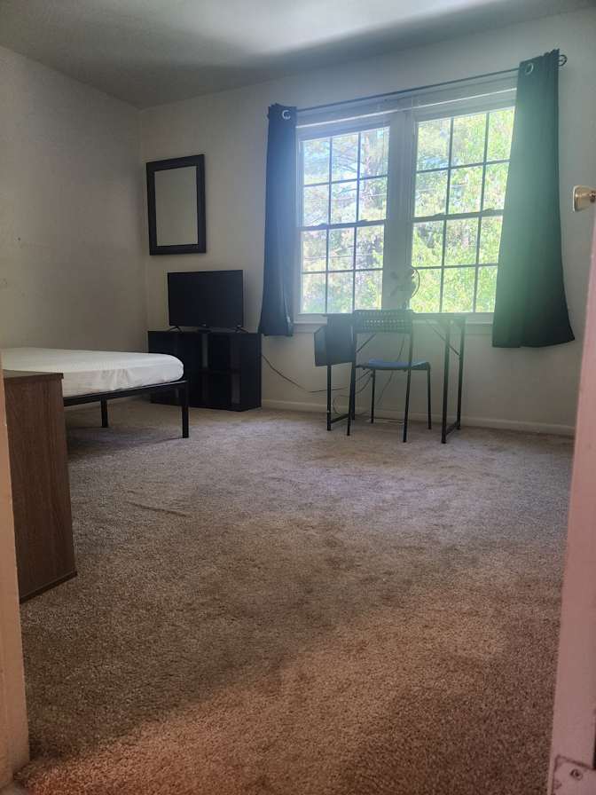 Alexandra Yvonne's room