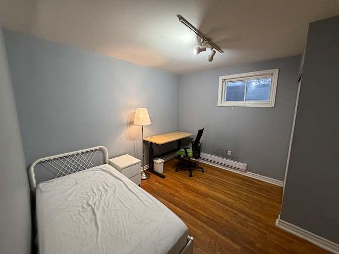 Dani's room
