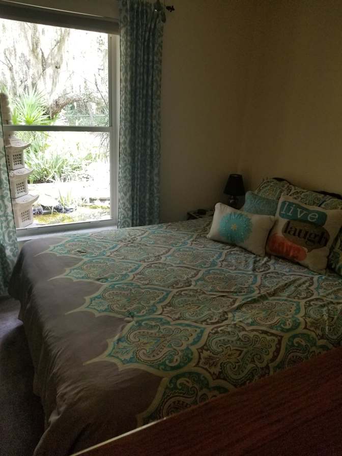 Lisa's room