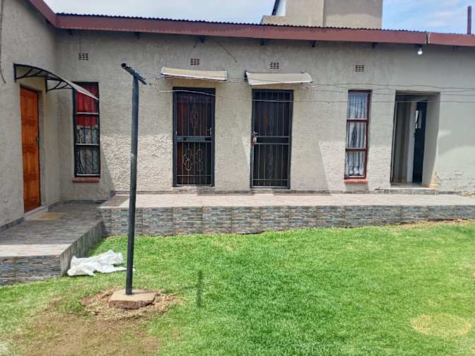 Mandisa Mokgata's room