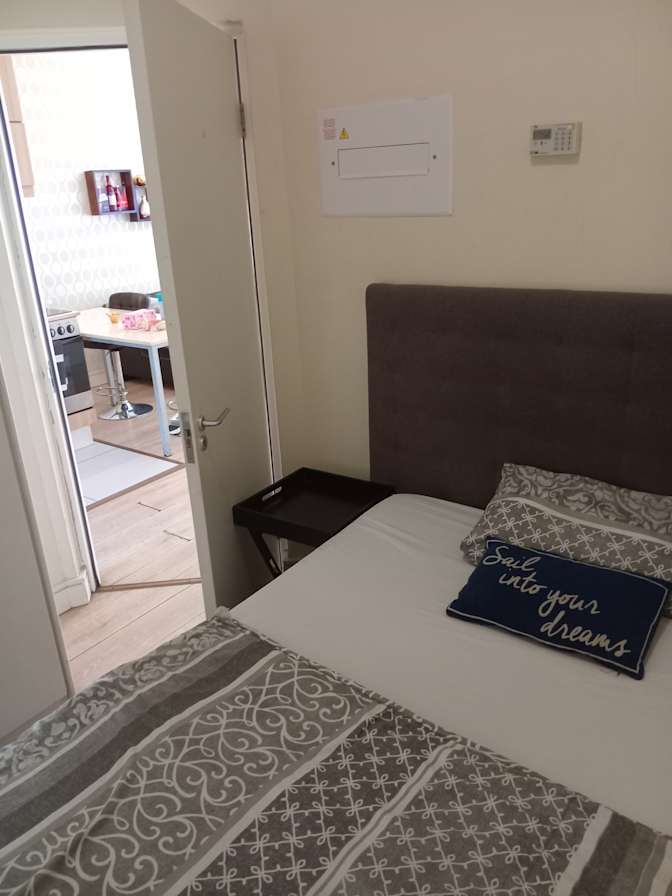 Bee's room