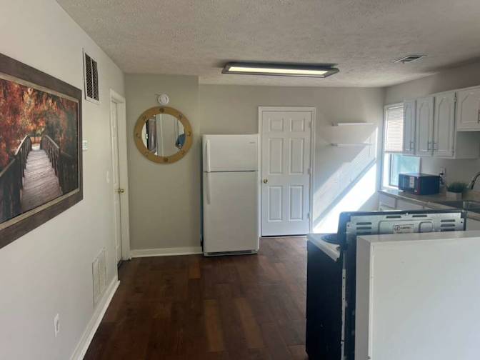 Alejandro Vargas's room