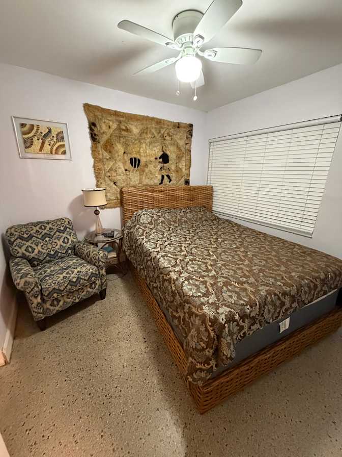 Josue's room