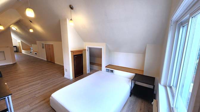 Alex Aminev's room