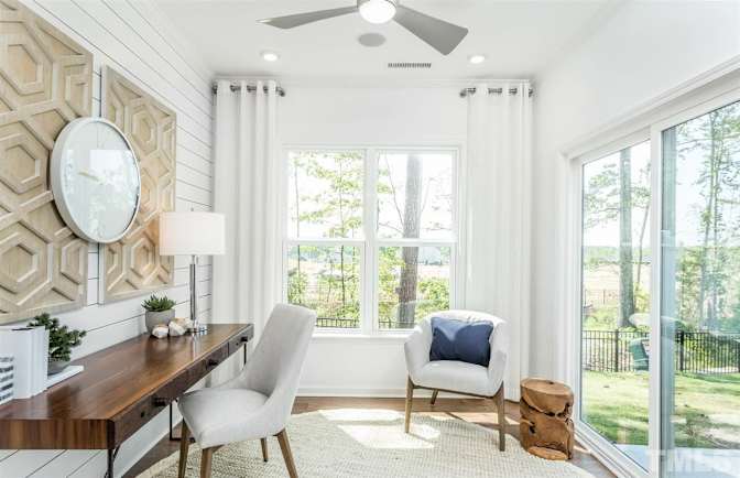 Alcove Rooms's room