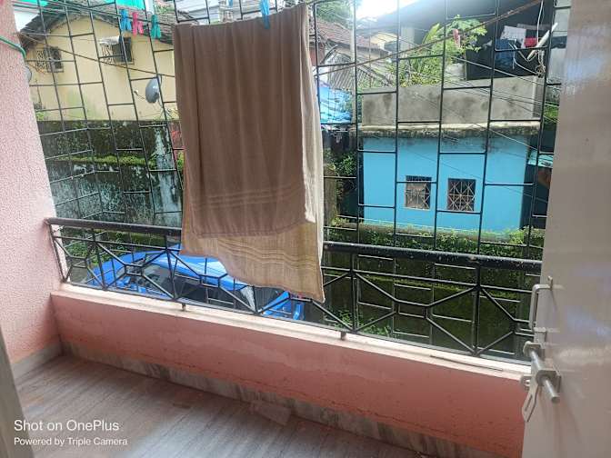 nikhil lakhera's room