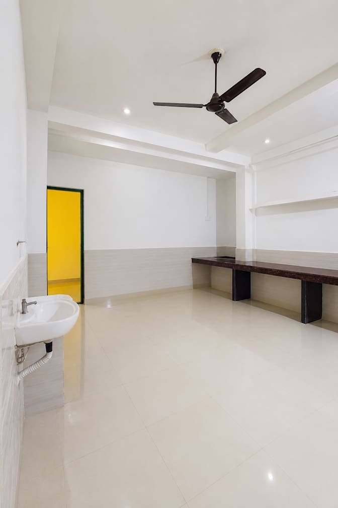 Apramit Pradhan's room
