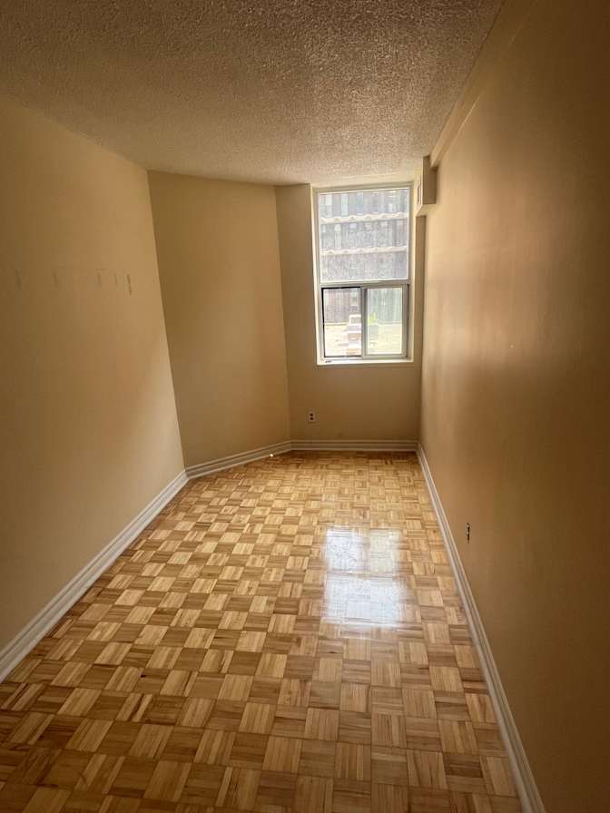 Dennis's room