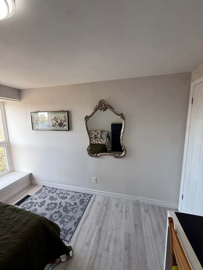 nichelle adriano's room