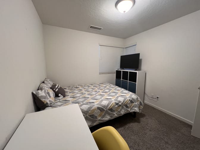 Ina & Allan's room