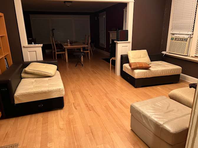 nepdxredhouse's room
