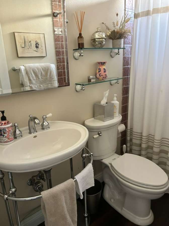 Karen Schmitt Hoffman's room