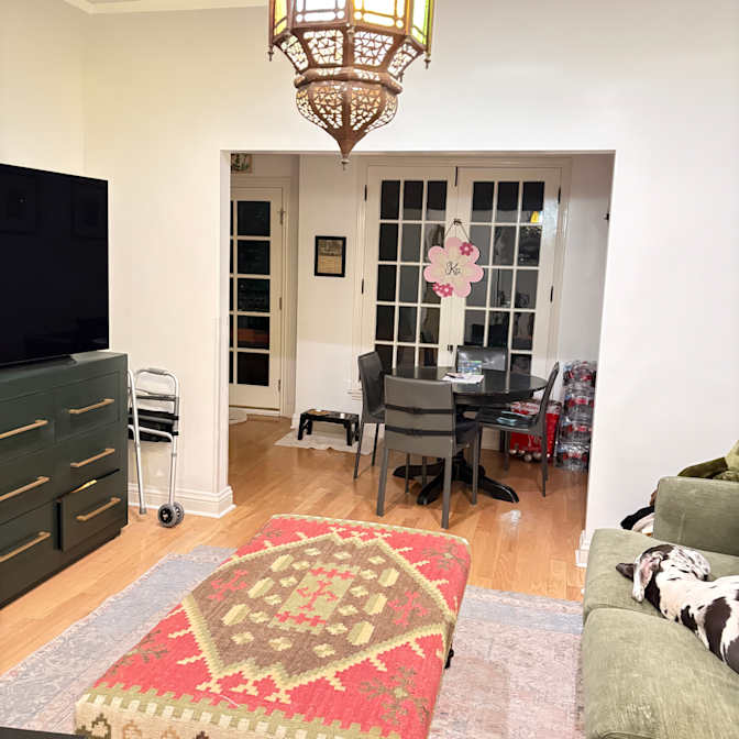 Kelly L Hager's room