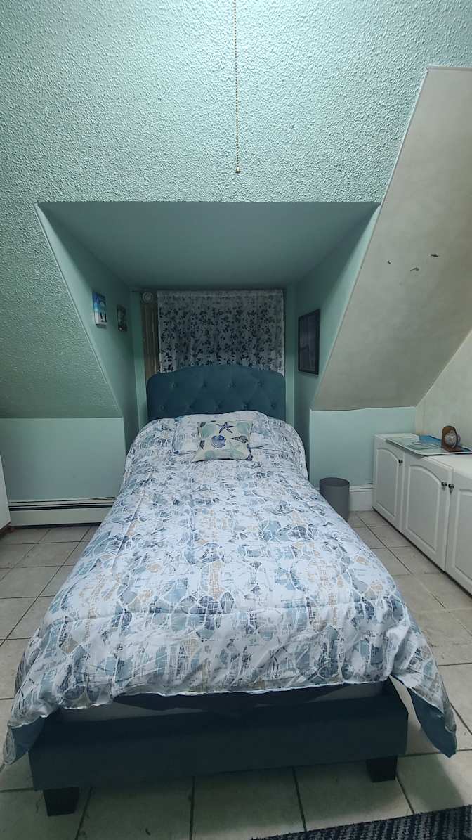 Donna's room