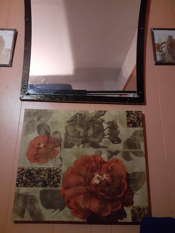 Lisa's room