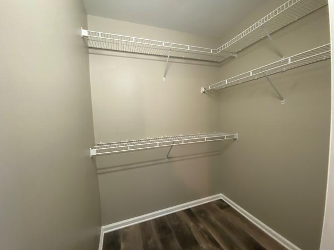 Alcove Rooms's room