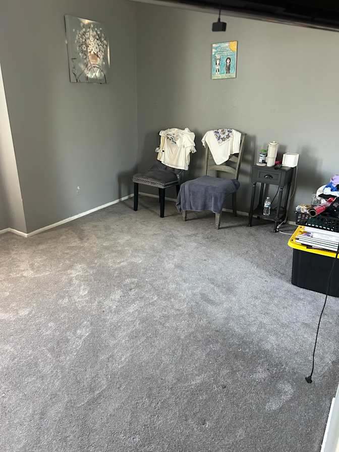 Shelsey Mora's room