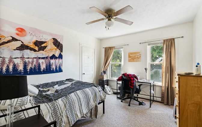 Karisa's room