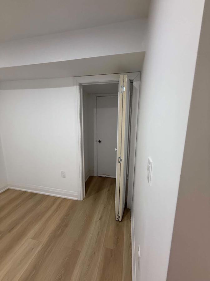 Saida's room