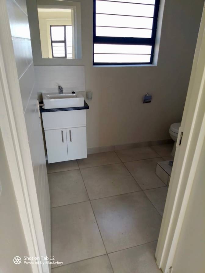 Phephisile's room