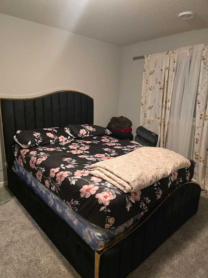Massa Harris's room