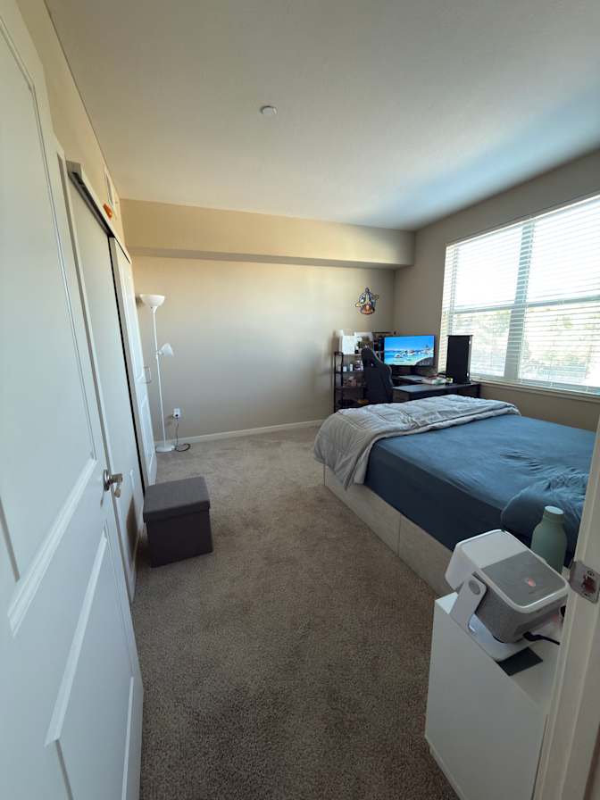Abhinav's room