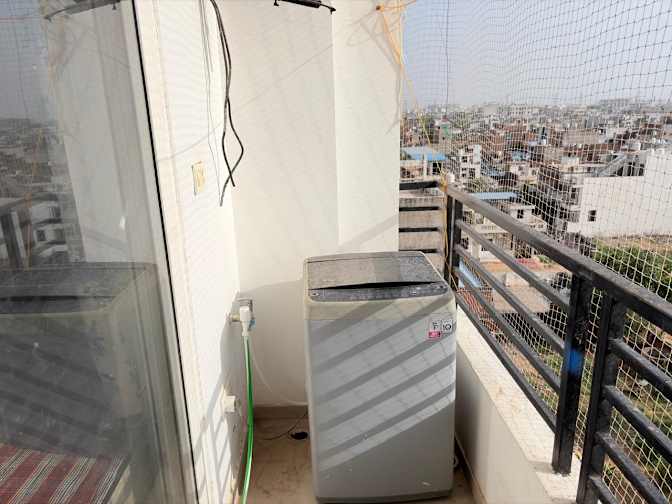 Arka Chakraborty's room