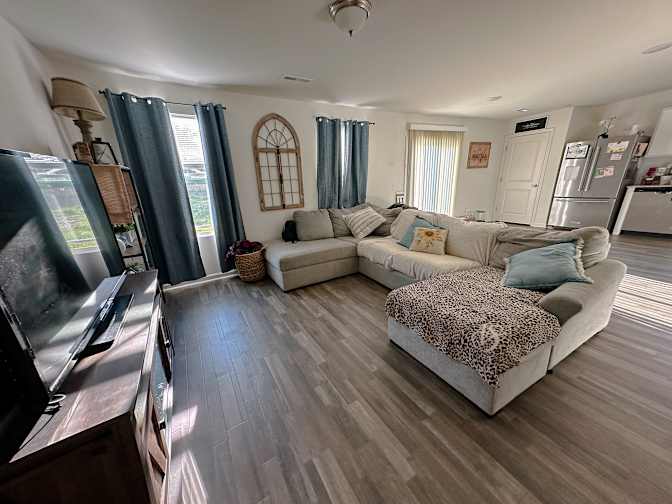 Alysa's room
