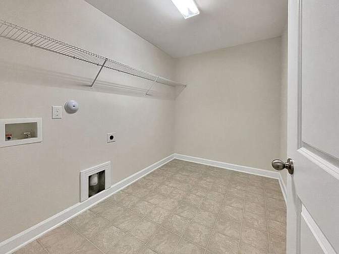 Alcove Rooms's room