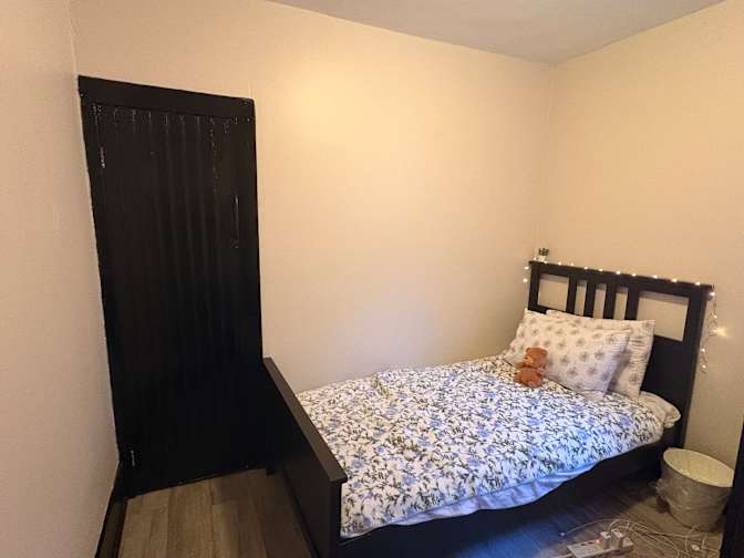 Florence's room