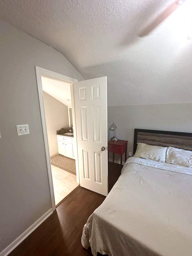 Carlos + Rahkel's room