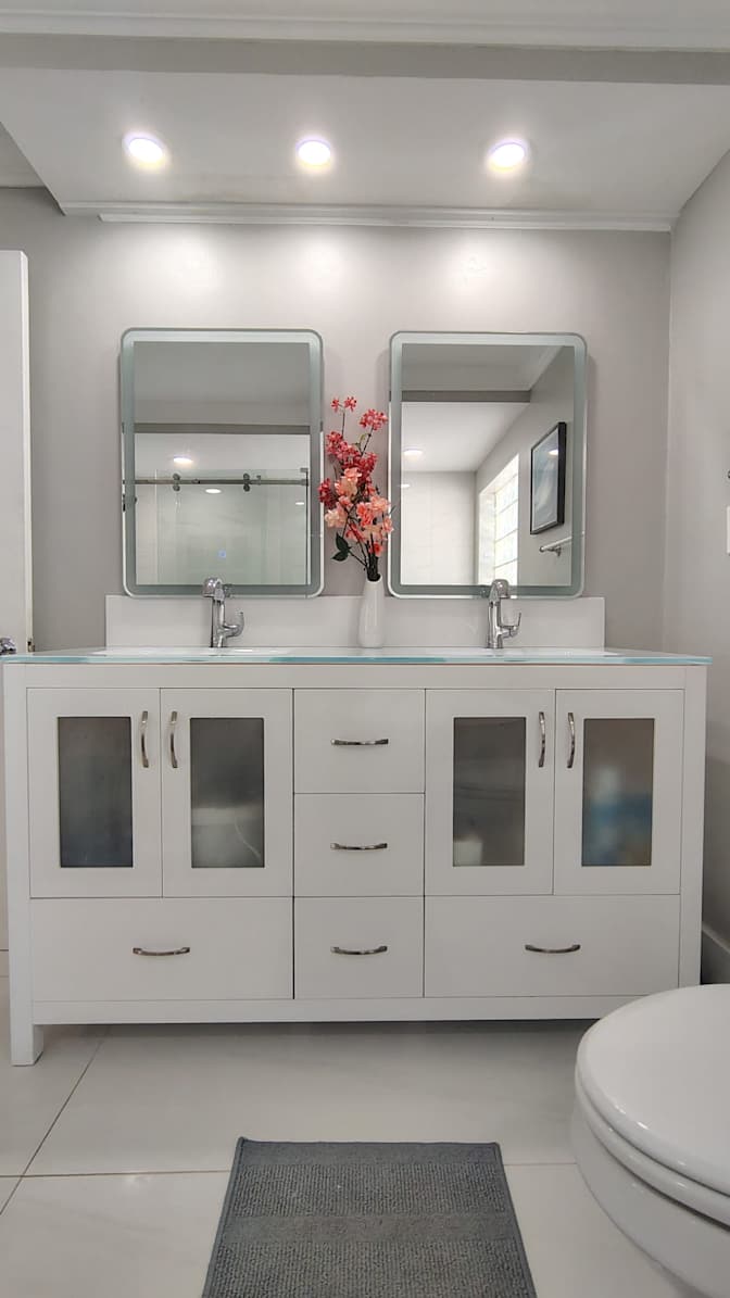 Mauricio santiago's room