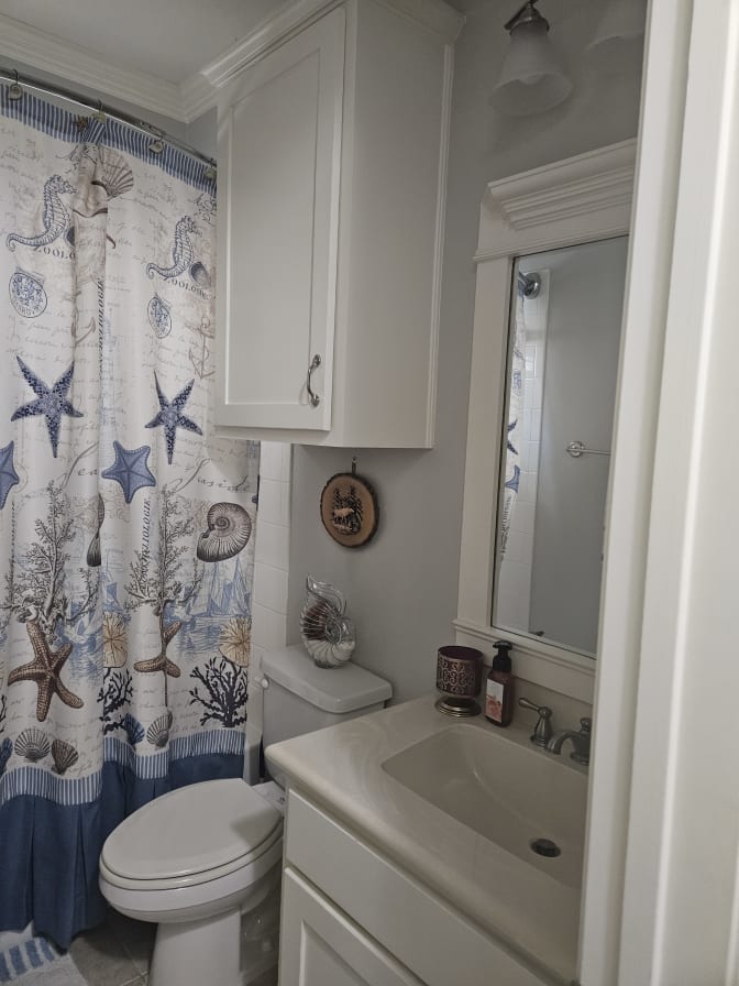 Phoebe's room