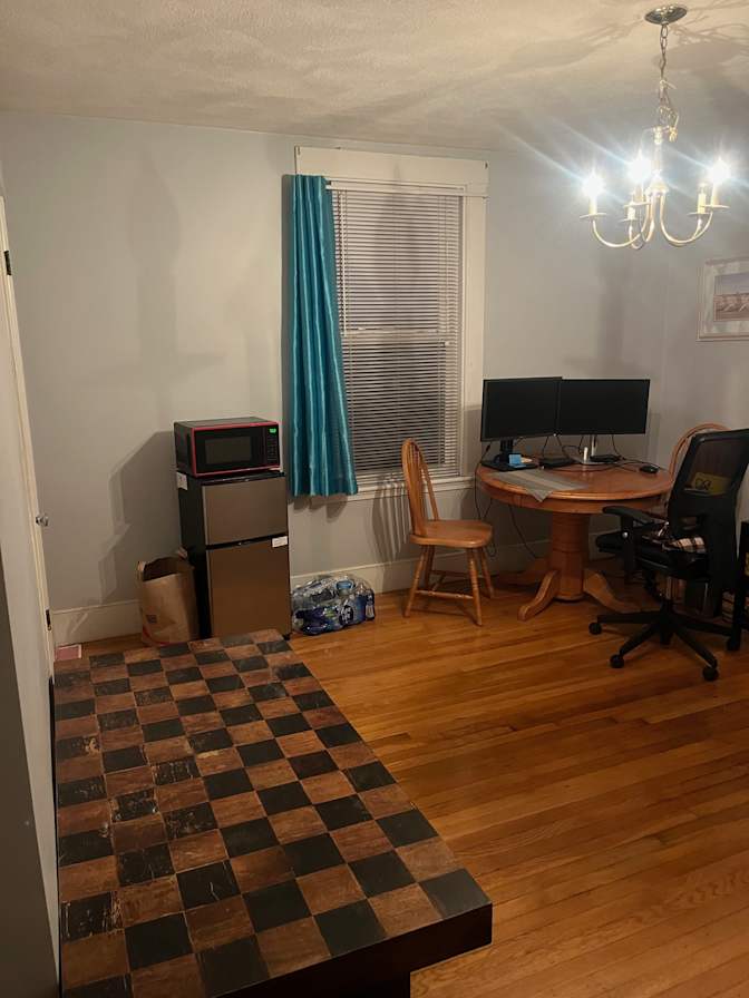 Fabyenne's room