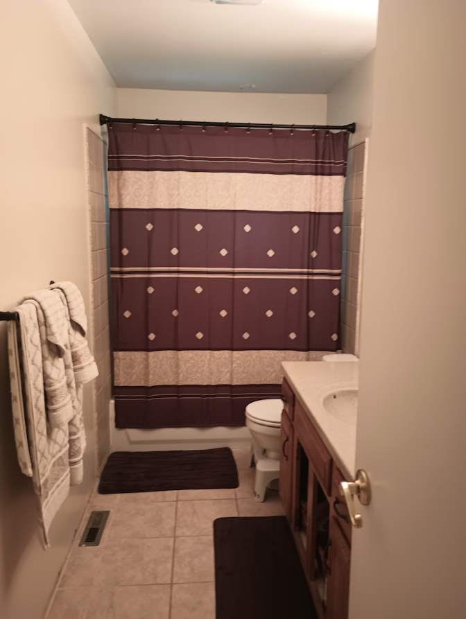 Thomas's room