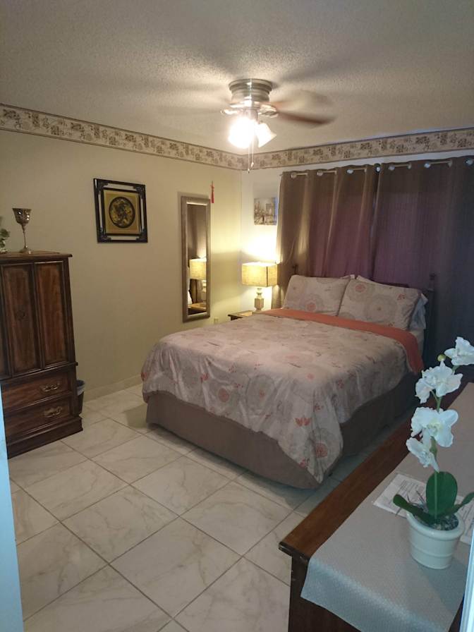 Gayle's room