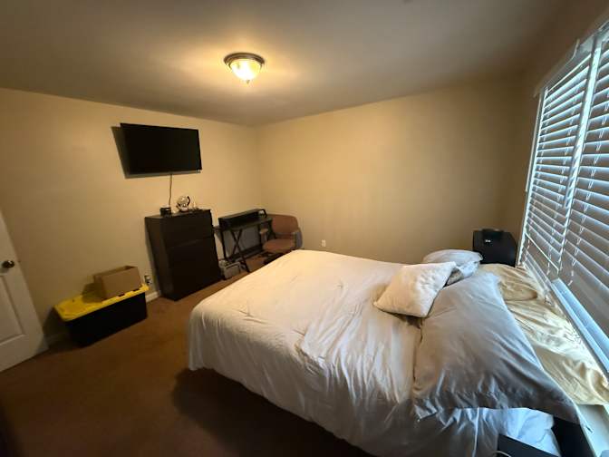 Steven Brooks's room