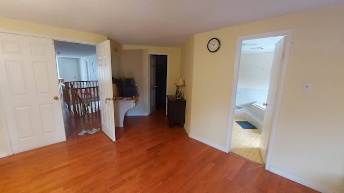 M K's room