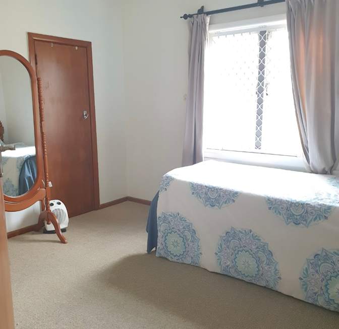 Lynn's room