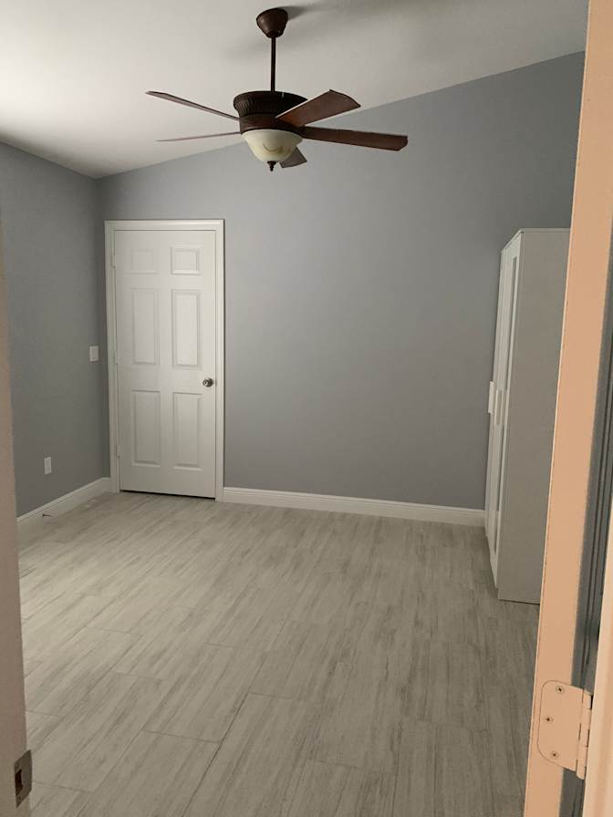 Claudia's room