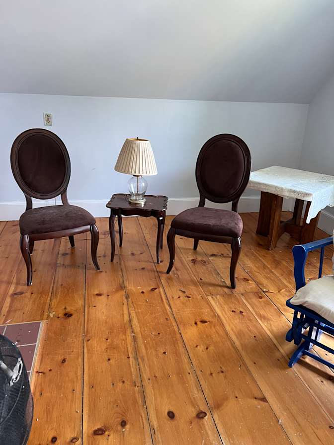 Annette's room