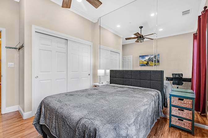 Steve's room