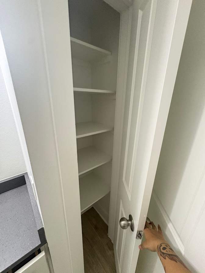 Alexis's room